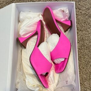 Amina Muaddi Fluo Pink Suede Lupita Slipper